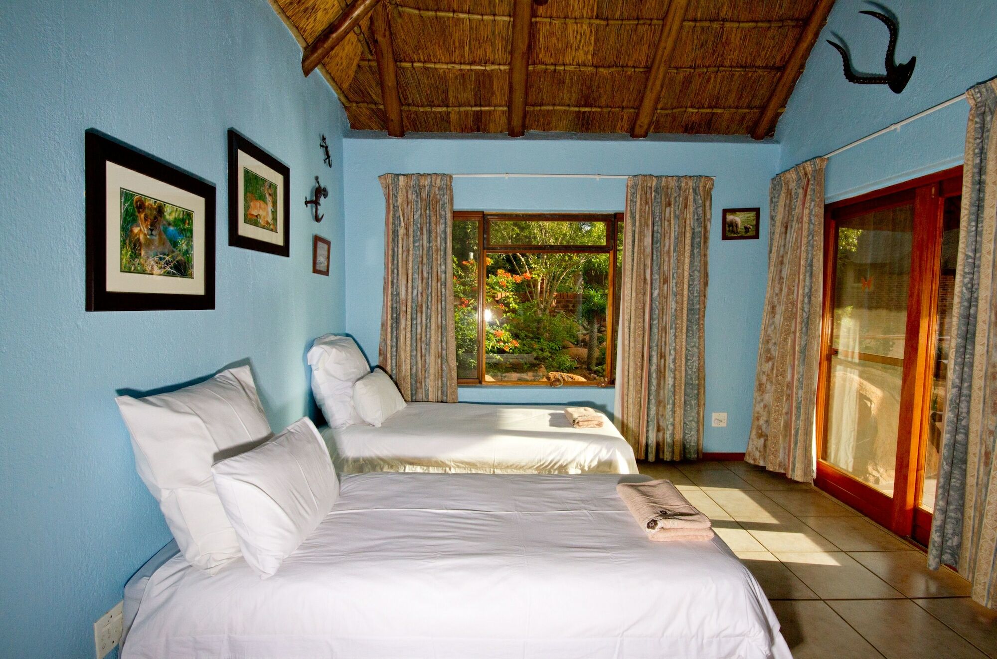 Mabalingwe Uzuri Lodge Bela-Bela Exterior foto